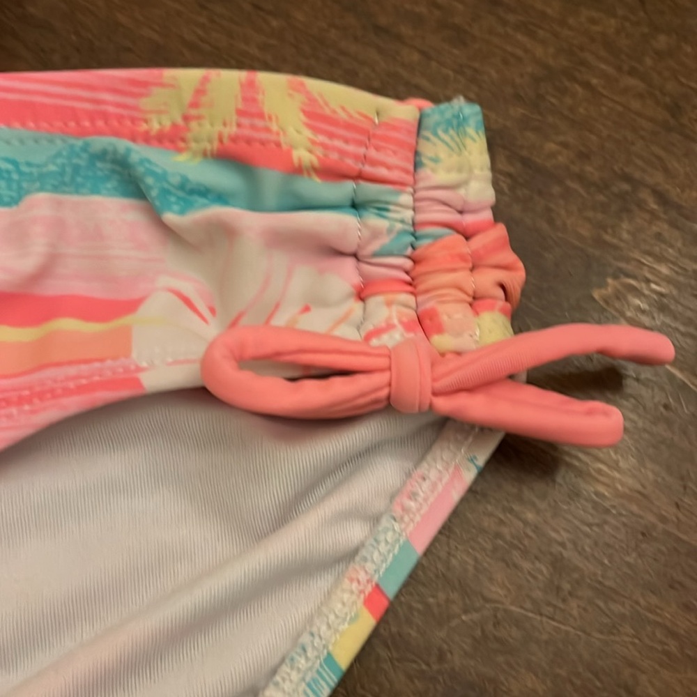 Tropical bikini - Picture 9 of 11